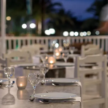 Ariadne Aparthotel 3*