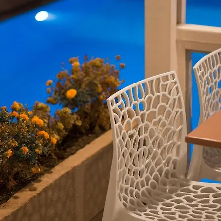 Ariadne Aparthotel